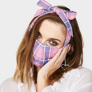 🎠 Sugar Thrillz Plaid Bow Face Mask 🎠